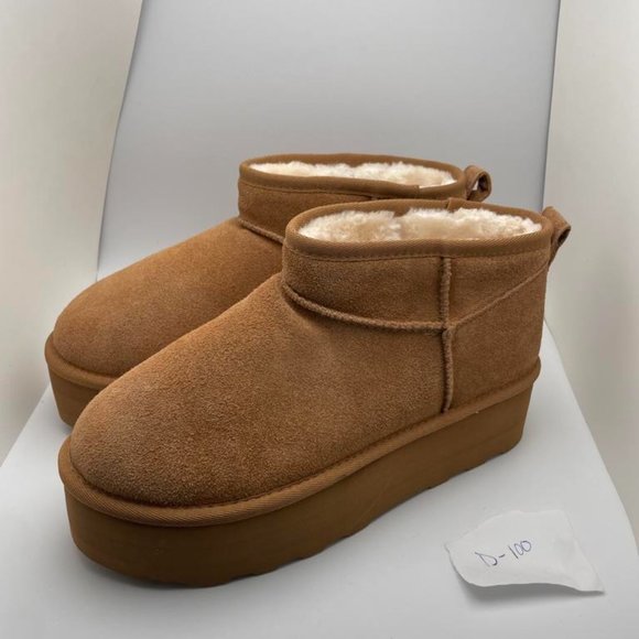 CUSHIONAIRE Women's COZY Genuine Suede pull on platform boot CHESTNUT 9.5 - Picture 2 of 6